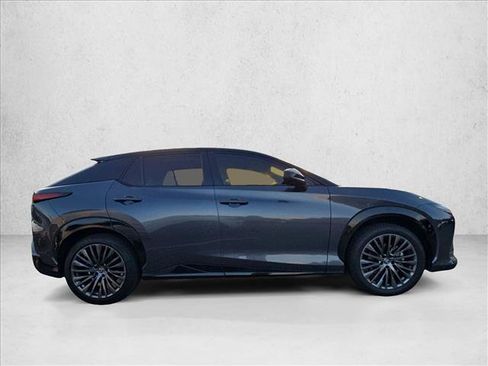 Used 2023 Lexus RZ 450e Premium AWD/4WD image 4