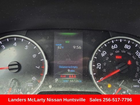 Used 2021 Toyota RAV4 LE FWD image 26