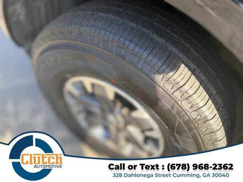 Used 2019 Nissan Frontier PRO-4X w/ Pro-4x Luxury Package image 12