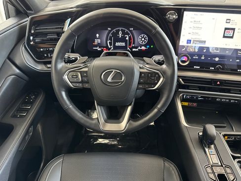 Certified 2026 Lexus TX 350 AWD w/ Technology Package image 18