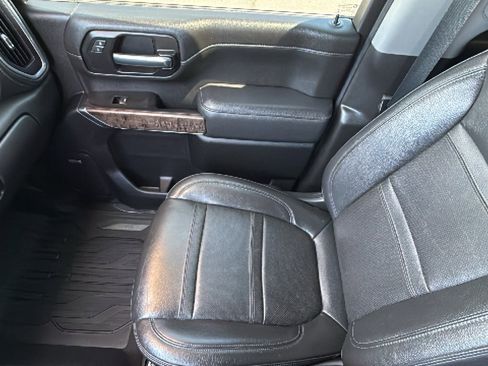 Used 2021 GMC Sierra 2500 Denali w/ Denali Ultimate Package AWD/4WD image 19