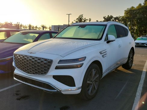 Certified 2025 Genesis GV80 2.5T Select image 1