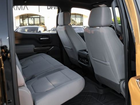 Used 2021 Chevrolet Silverado 1500 RST image 36