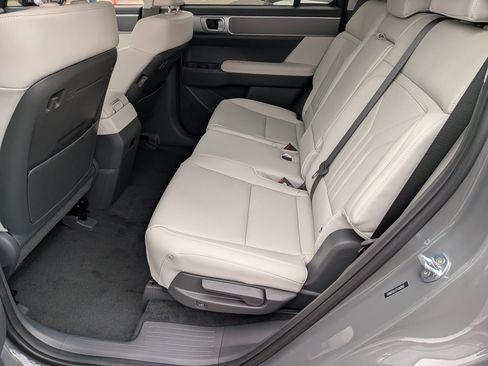 New 2026 Hyundai Santa Fe SEL FWD image 18