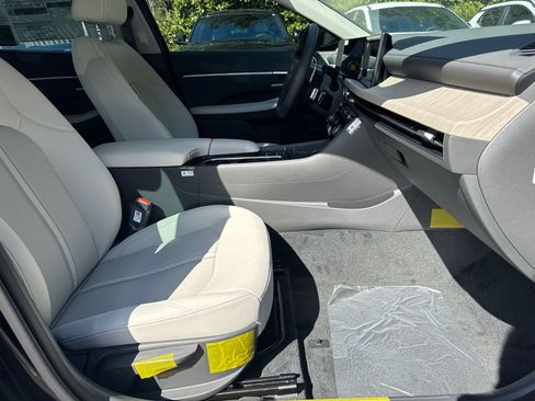 New 2026 Hyundai Sonata Blue FWD image 14