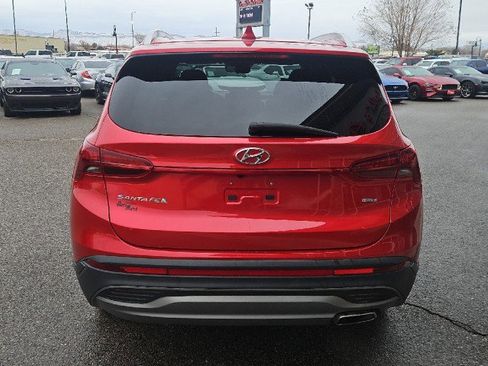 Used 2023 Hyundai Santa Fe SEL image 4