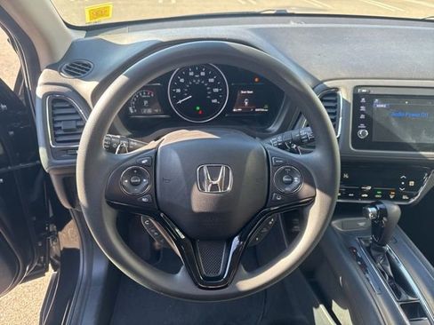 Used 2022 Honda HR-V EX image 15