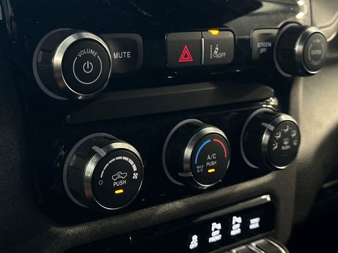 Used 2025 RAM 1500 Tradesman image 21