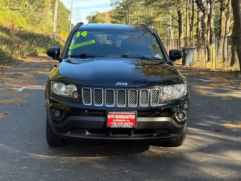 Used 2014 Jeep Compass Latitude w/ Sun/Sound Group image 2
