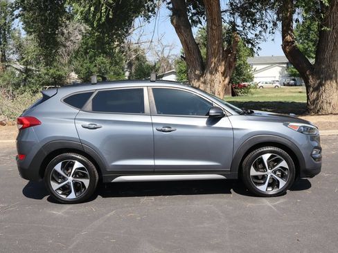 Used 2017 Hyundai Tucson Limited w/ Limited Ultimate Package 03 AWD/4WD image 3