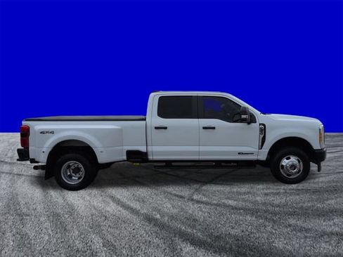 Used 2023 Ford F350 XL w/ 360-Degree Camera Package AWD/4WD image 3