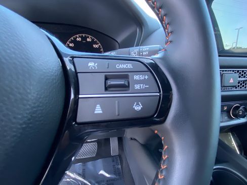 Certified 2026 Honda HR-V Sport image 26