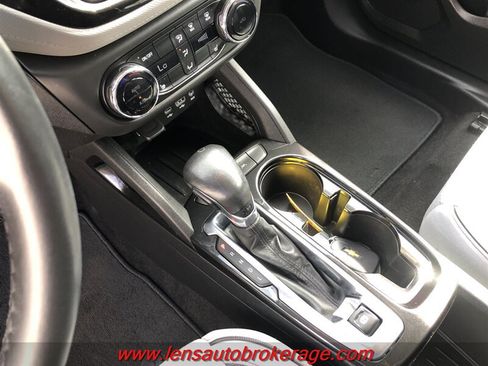 Used 2021 Chevrolet TrailBlazer LT FWD image 15