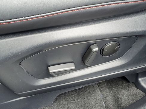 New 2026 Ford Explorer ST-Line w/ ST-Line Street Pack AWD/4WD image 9