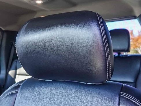 Used 2020 Ford F250 Lariat w/ FX4 Off-Road Package image 25