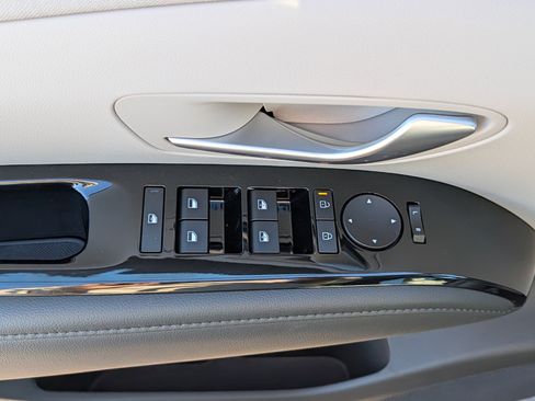 New 2026 Hyundai Tucson Limited image 12