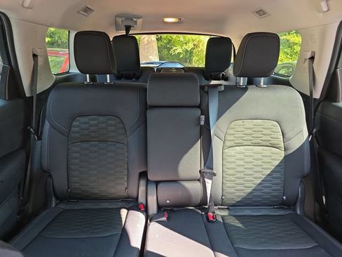 Used 2025 Nissan Pathfinder SV w/ Cargo Package FWD image 12