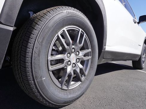 New 2025 GMC Acadia Elevation image 6