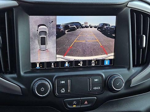 Used 2024 GMC Terrain AT4 w/ Infotainment Package II AWD/4WD image 28
