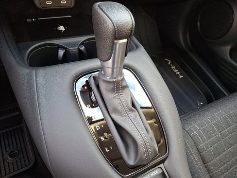 New 2026 Honda HR-V LX image 9