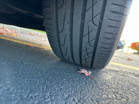 Used 2015 Ford Transit Connect XLT image 22