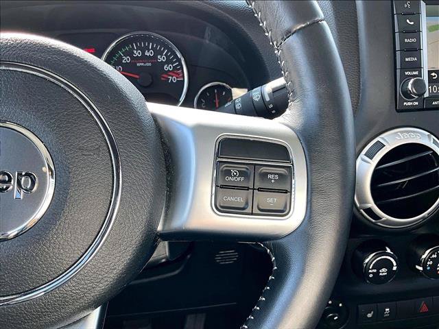 Used 2016 Jeep Wrangler Rubicon AWD/4WD image 21