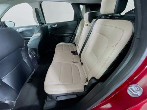 Used 2022 Ford Escape Titanium w/ Class II Trailer Tow Package image 26