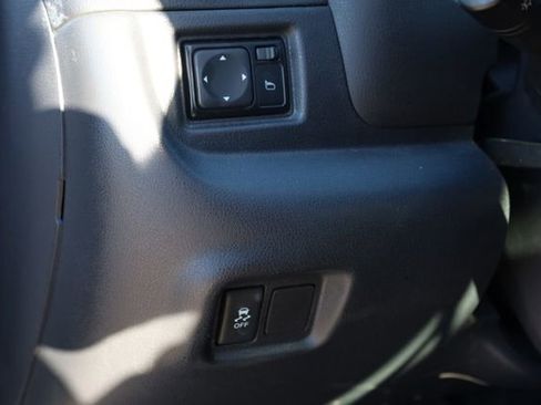 Used 2019 Nissan Versa S Plus image 12