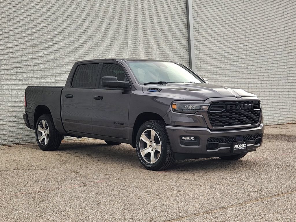 New 2026 RAM 1500 Express RWD image 2