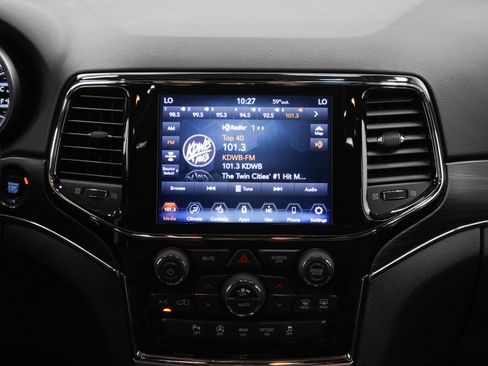 Used 2019 Jeep Grand Cherokee Limited w/ Trailer Tow Group IV AWD/4WD image 15