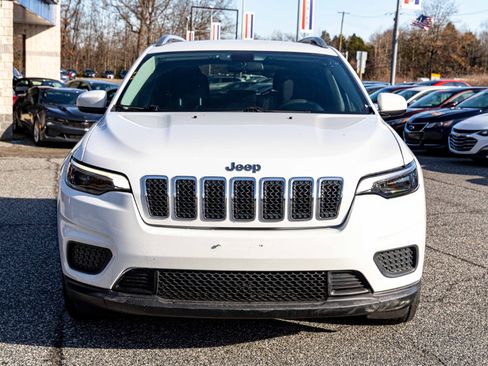 Used 2020 Jeep Cherokee Latitude image 2