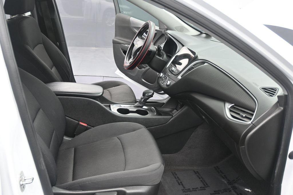 Used 2024 Chevrolet Malibu LS FWD image 19