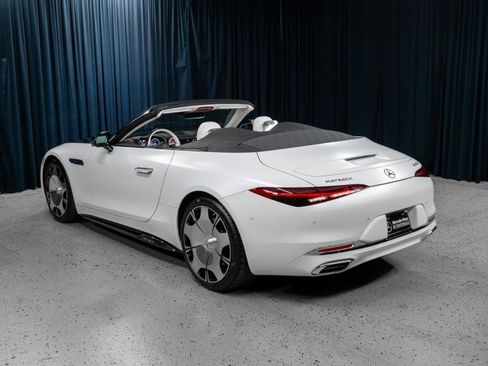 Certified 2026 Mercedes-Benz Maybach SL 680 image 15