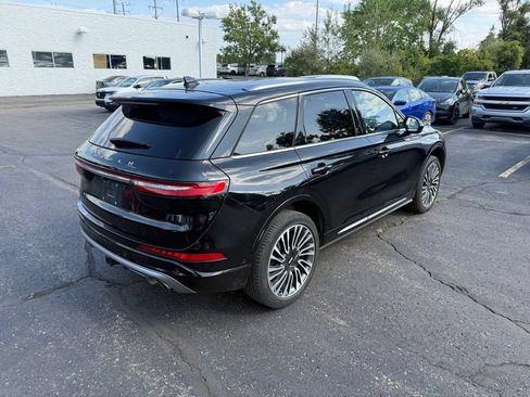 Used 2022 Lincoln Corsair AWD w/ Equipment Group 101A image 3