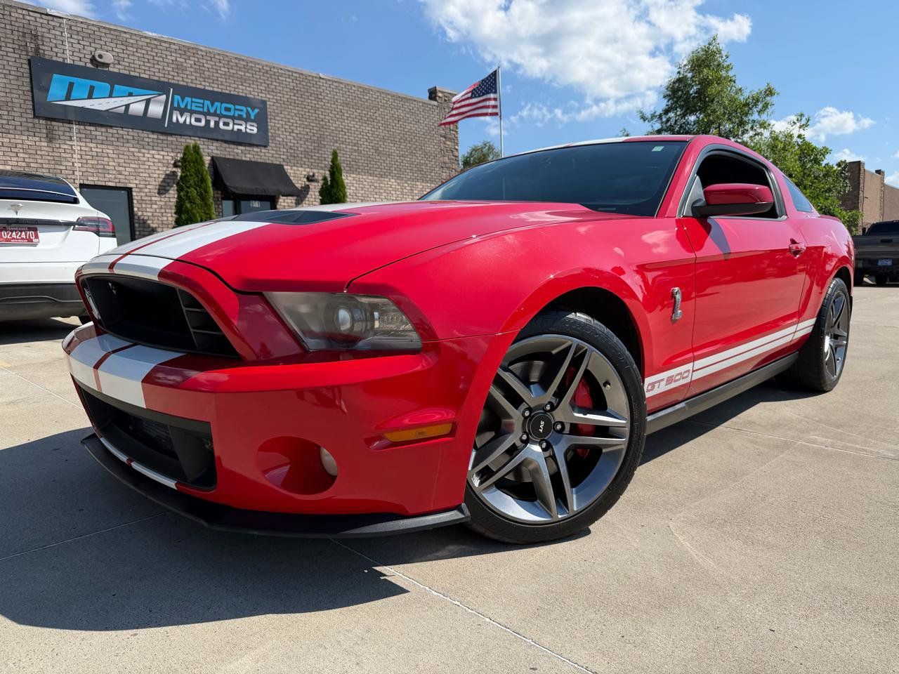 Used 2010 Ford Mustang Shelby GT500 RWD image 1