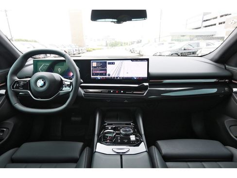 Used 2024 BMW 530i w/ Premium Package RWD image 12