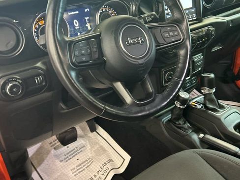Used 2023 Jeep Wrangler Unlimited Sport AWD/4WD image 8