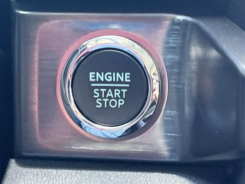 New 2026 Ford F250 Lariat w/ Black Appearance Package image 5