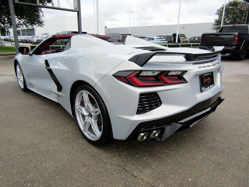 Used 2021 Chevrolet Corvette Stingray Premium Conv w/ 3LT RWD image 7