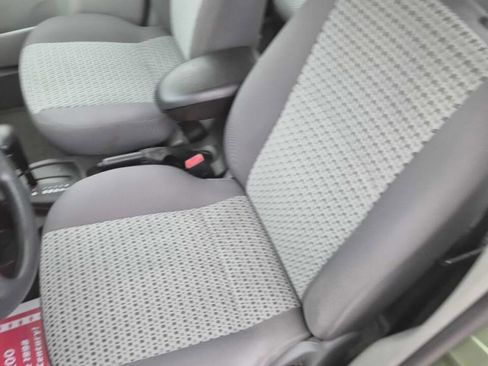 Used 2007 Ford Focus ZX4 Sedan image 12