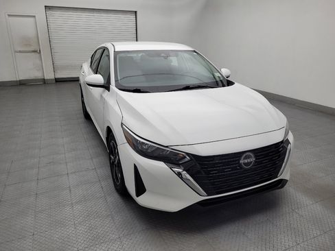 Used 2024 Nissan Sentra SV FWD image 14