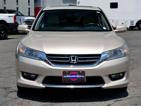 Used 2015 Honda Accord EX image 5