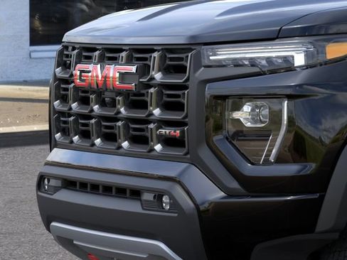 New 2026 GMC Canyon AT4 w/ Technology Plus Package AWD/4WD image 13