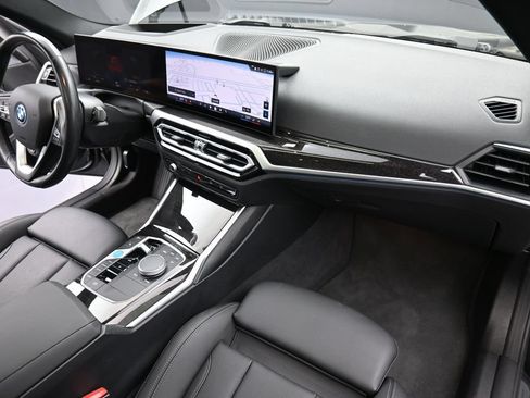 Used 2024 BMW i4 eDrive35 w/ Premium Package RWD image 19