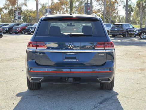Used 2022 Volkswagen Atlas SE w/ Panoramic Sunroof Package image 4
