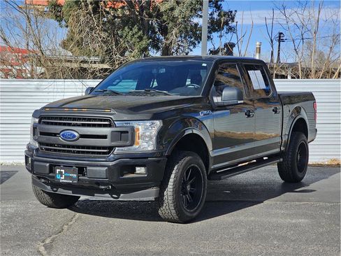 Used 2018 Ford F150 XLT w/ Equipment Group 302A Luxury AWD/4WD image 6