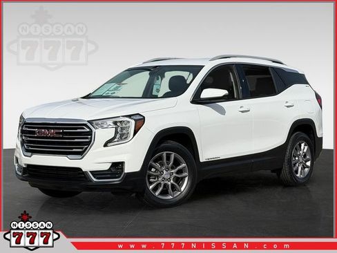 Used 2024 GMC Terrain SLT image 1