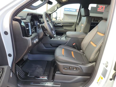 New 2026 GMC Sierra 2500 AT4 w/ Max Trailering Package image 12