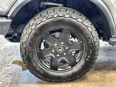 Used 2024 Ford Bronco Black Diamond image 29