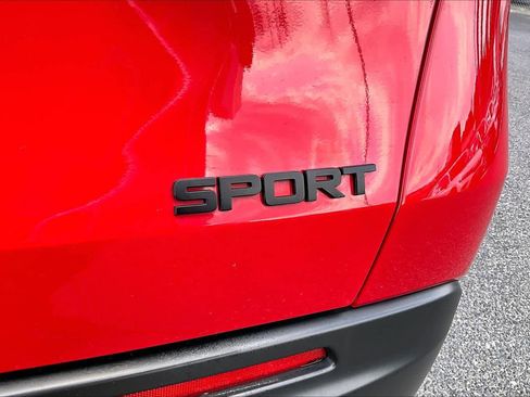 Used 2025 Honda HR-V Sport image 10